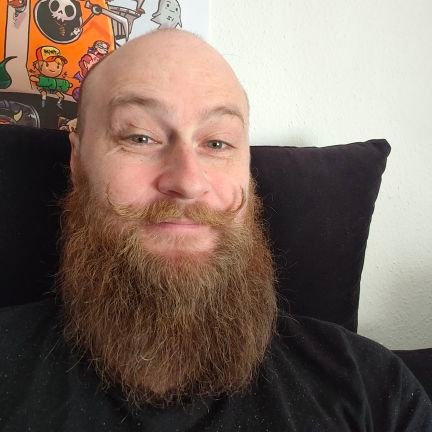 LordBech's profile picture. Bartender, streamer and golf player