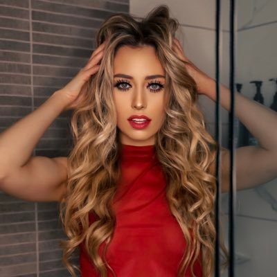 TheSamanthaLove Profile Picture