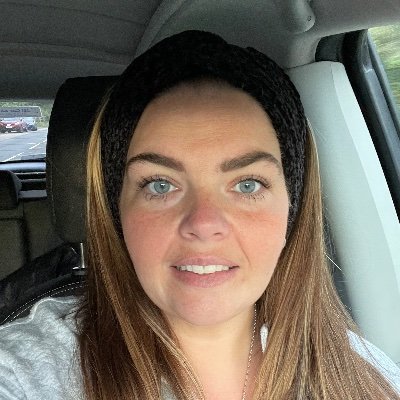 Chantelle180's profile picture. 