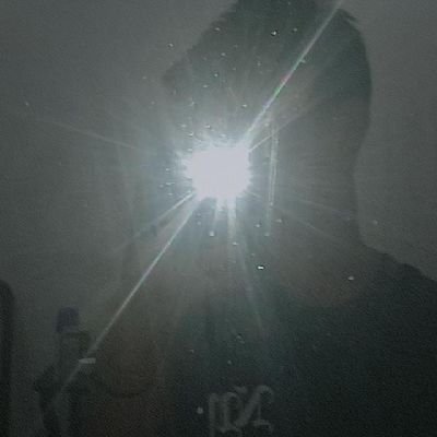 yinaVan's profile picture. Dreams chaser | Coffee Lover Never assumed and Never asked