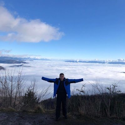 R1sk0101's profile picture. 