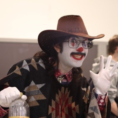 Hi, I’m Marv I’m 22 and studying to become a Game Developer, with a focus coding in C++. In my spare time I play the Banjo and obsess about ✉️postal history ✉️