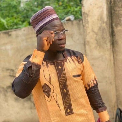 Muideen90s's profile picture. 