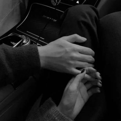 suzainmir07's profile picture. :There is telepathy between heart's 🦄