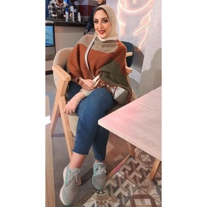 ‏faculty of Arts MU👩🏻‍🎓🎓. 
 الفاتحه على روح من جعلتني احيا و ذهبت. Snapchat: mennaallam 👻