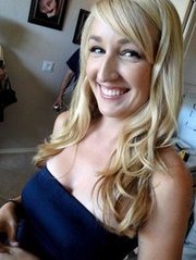 AngelesMor33's profile picture. De profesión médico. Me apasiona compartir experiencias. Me encanta la música, el cine y salir de copas con las amigas!