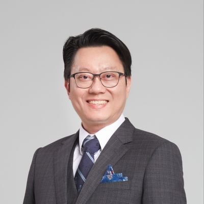 Clinical Professor at Sunway University. Consultant Urologist at Sunway Medical Centre - Robotic Surgery, Urologic Oncology & Endourology. Living the dream!