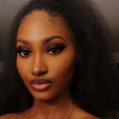 GoldenPurette's profile picture. socially awkward | love bug | foodie