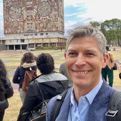 Visual & spatial cultures scholar, Latin America/Latinx US, UT Austin. Co-Director, @CLAVISutexas. https://t.co/GOgYErwqxi