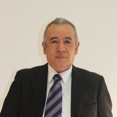 Lic. en Relaciones Internacionales, Académico en la Escuela Bancaria Comercial (EBC) y en la Facultad de Estudios Superiores de Acatlán, (FES Acatlán UNAM).