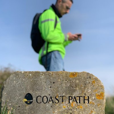 Part-time urban cyclist, proud monkey descendant. Geography, typography, open source, open access. CTO @ubiquitypress | he/him | my opinions (evidence based).