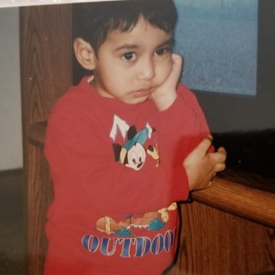 screaminime's profile picture. Just an alien moonlighting as a human. He/they