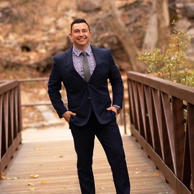 Estrada_Hec19's profile picture. Founder@untappedkultre|Keynote Speaker|Educator Leader|Teaching &Learning