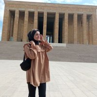 Aysegenc21 (@aysegenc21) 's Twitter Profile