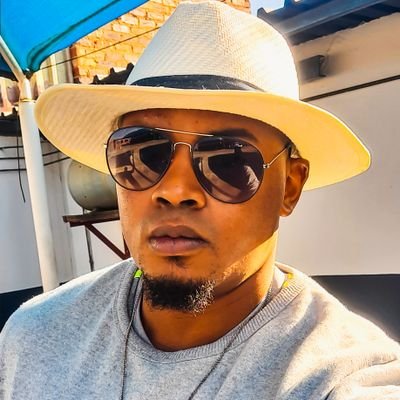 Sanctified With Amazing Grace ✝️|Gym Freak 🏋🏾♂️|Wellness Coach 🍃|Sports Lover ⚽️🏉|Entrepreneur 💵|IG: https://t.co/mEkGO7S1D8