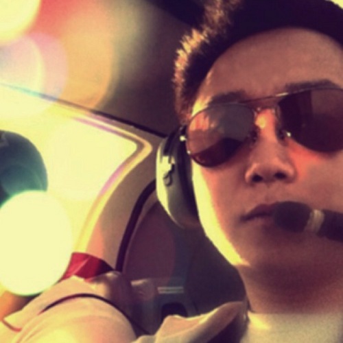 ColinUNCG's profile picture. keep calm and blow bubbles~~~