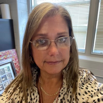 Penny87164011's profile picture. https://t.co/2TmNFgzx9B