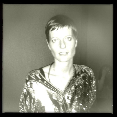 kimkrans's profile picture. http://t.co/qQuODukU0g
http://t.co/WDdARKZ043