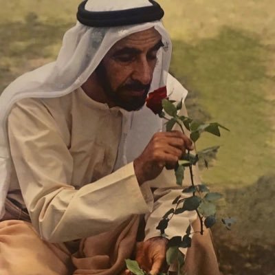 واجعل لي من بعد موتي اهلاً واصحاباً واقرباء لا يهجرون وصلي بالدُعاء يالله.