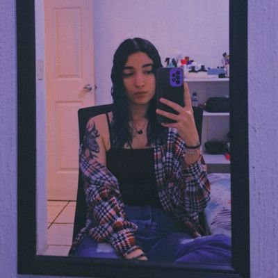 Guitarrista no virtuosa
Catadora de Chilaquiles.
25.🥀
♎🌈