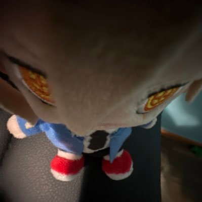 alumanic's profile picture. yargg!