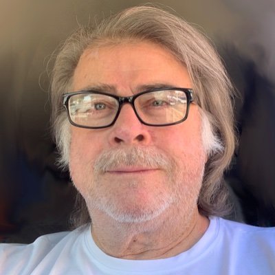 2createart's profile picture. 