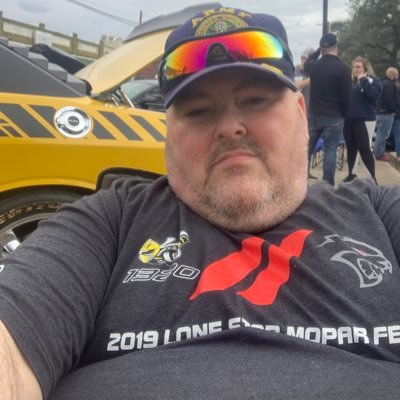 Animal lover, Disabled former truck driver. Not a sugar daddy. Trump supporter. Gun supporter.