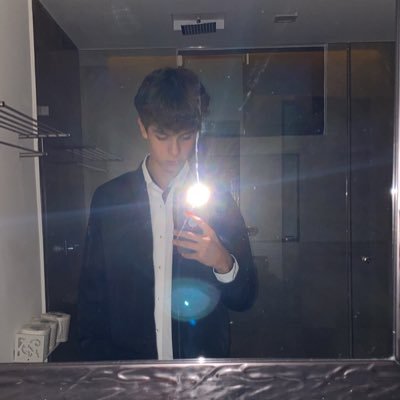 arturoea3's profile picture. hola