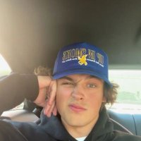 Jonah's Sweetheart //8 DAYS// (@jonahssweethrt) 's Twitter Profile