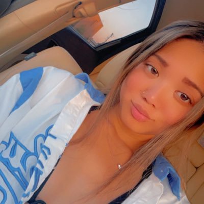 _itsjustlynn_'s profile picture. 𝐼 𝑉𝑖𝑠𝑢𝑎𝑙𝑖𝑧𝑒 𝑀𝑦 𝐷𝑟𝑒𝑎𝑚 𝐿𝑖𝑓𝑒 𝐴𝑛𝑑 𝑊𝑎𝑡𝑐ℎ 𝐴𝑠 𝐼𝑡 𝑀𝑎𝑛𝑖𝑓𝑒𝑠𝑡𝑠 𝐼𝑛𝑡𝑜 𝑅𝐸𝐴𝐿𝐼𝑇𝑌“🔮