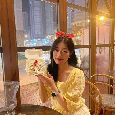 Cindyyy_85's profile picture. Remember my name and the story I brought you✨