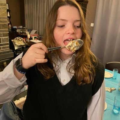 IsabellaBurn89's profile picture. “I am a cage in search of a bird” - F.Kafka