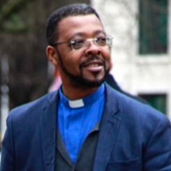 Yorkshire man working and living in Midlands. Diocesan Director of Ordinands & Vocation Development. Birmingham. All views my own
