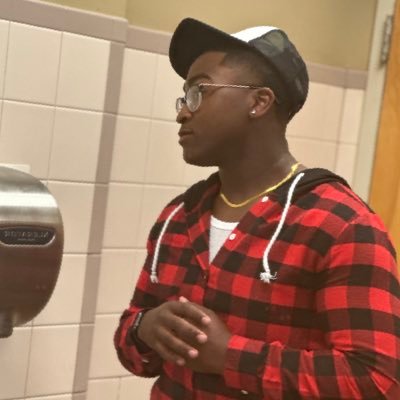 AAMU ‘27🐾 Student-Athlete: Class of 23’🎓 6’0” 220lbs . Email: rj.reese1311@yahoo.com