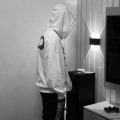 teteffyt38932's profile picture. :(: