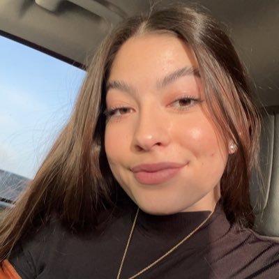 kaya_vestuto's profile picture. unlv | tahitian dancer