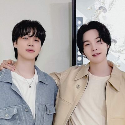 |🐱yoonmin🐥|
army 💜|winning yoonminer😌 we got the live😌
she/her
ot⁷