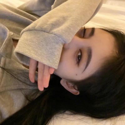 yvminyuan's profile picture. 左利きです