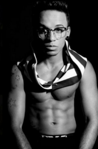 JACKTHELADSWING FOREVERANDADAY 333 @JLSOfficial PLEASSE DM ME, WOULD MEAN THE WORLDD 3 16/3/12 3
