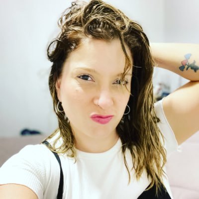 Bella_leple's profile picture. mujer viajera, proyecto de abogada y emprendedora