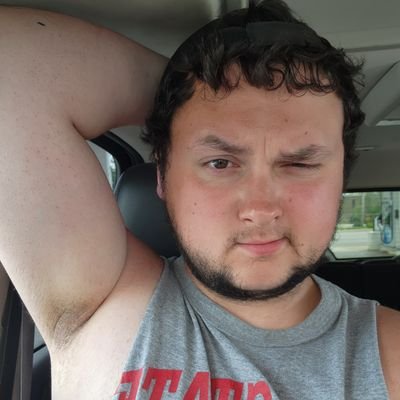 NightKeyes's profile picture. Just a small town cub trying to make it.