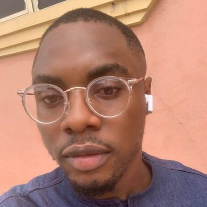 rex_sylva's profile picture. SINGER🎤| HISTORIAN🌍🇳🇬🇱🇷| FourEyed|Pisces♓|Carb0nFibr3

                  Sceptical, Cynical and Sarcastic 🔥🔥 #Techstar  #UIUXDesigner