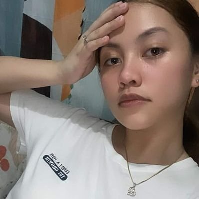 fatimaann_'s profile picture. Out of sight, Out of mind.