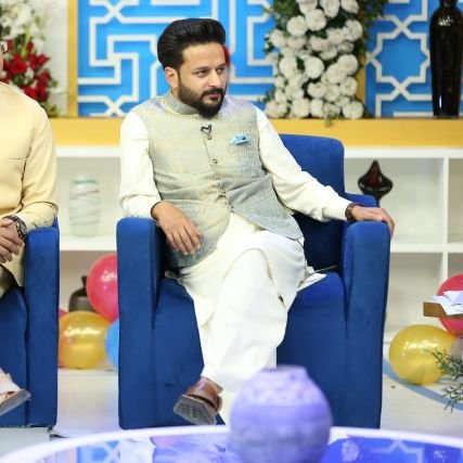 Journalist Anchor at https://t.co/S8oPphBjU5 |program Ho kya raha ha| Host | Speaker
Past Dunya News and Dawn News. Believe in Peace.