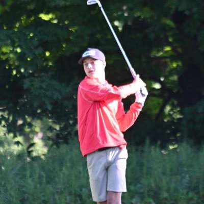 Fremont High School Golfer - Class of 2024 3.3 GPA 231-335-0674 killianprewitt5@gmail.com