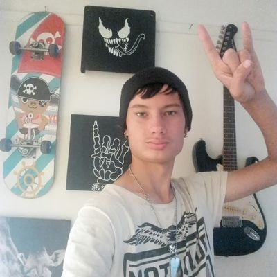 oxyened's profile picture. Im a dude that loves
Playing games, golf, guitar
And loves doing card tricks