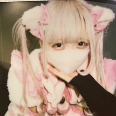 jobnekoharucha's profile picture. 