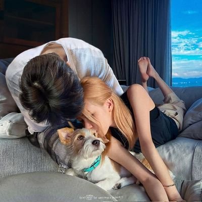 vyourvy's profile picture. sell & buy  🦋 Reading acc🙆💓