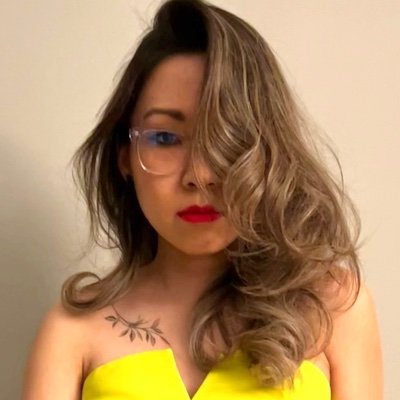 Poet / BIANCA (@FourWayBooks 2023) / BLOOD, SPARROWS AND SPARROWS (@FourWayBooks) / Poetry Editor @adroitjournal / Valentines Editor @honeyliterary (she/her)