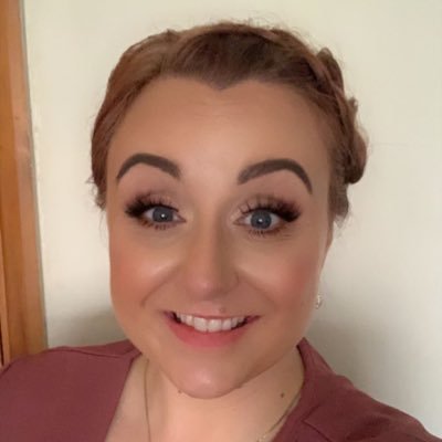 lauradawes's profile picture. 🏴󠁧󠁢󠁷󠁬󠁳󠁿 📚 🍷 🍕 🍫 💛